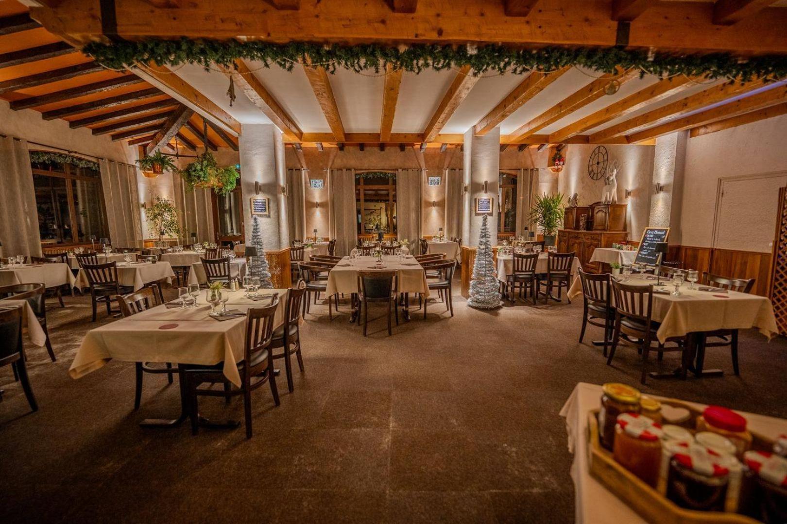 Hotel Du Centre Valloire Eksteriør billede