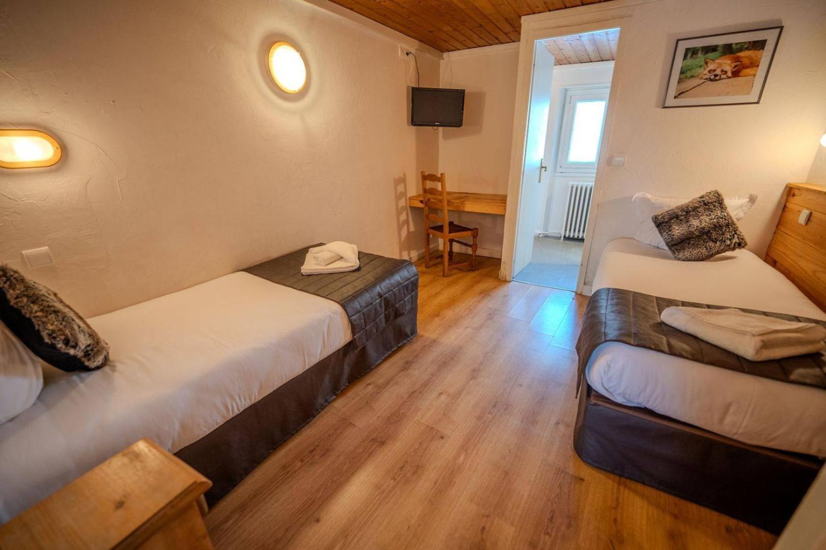 Hotel Du Centre Valloire Eksteriør billede