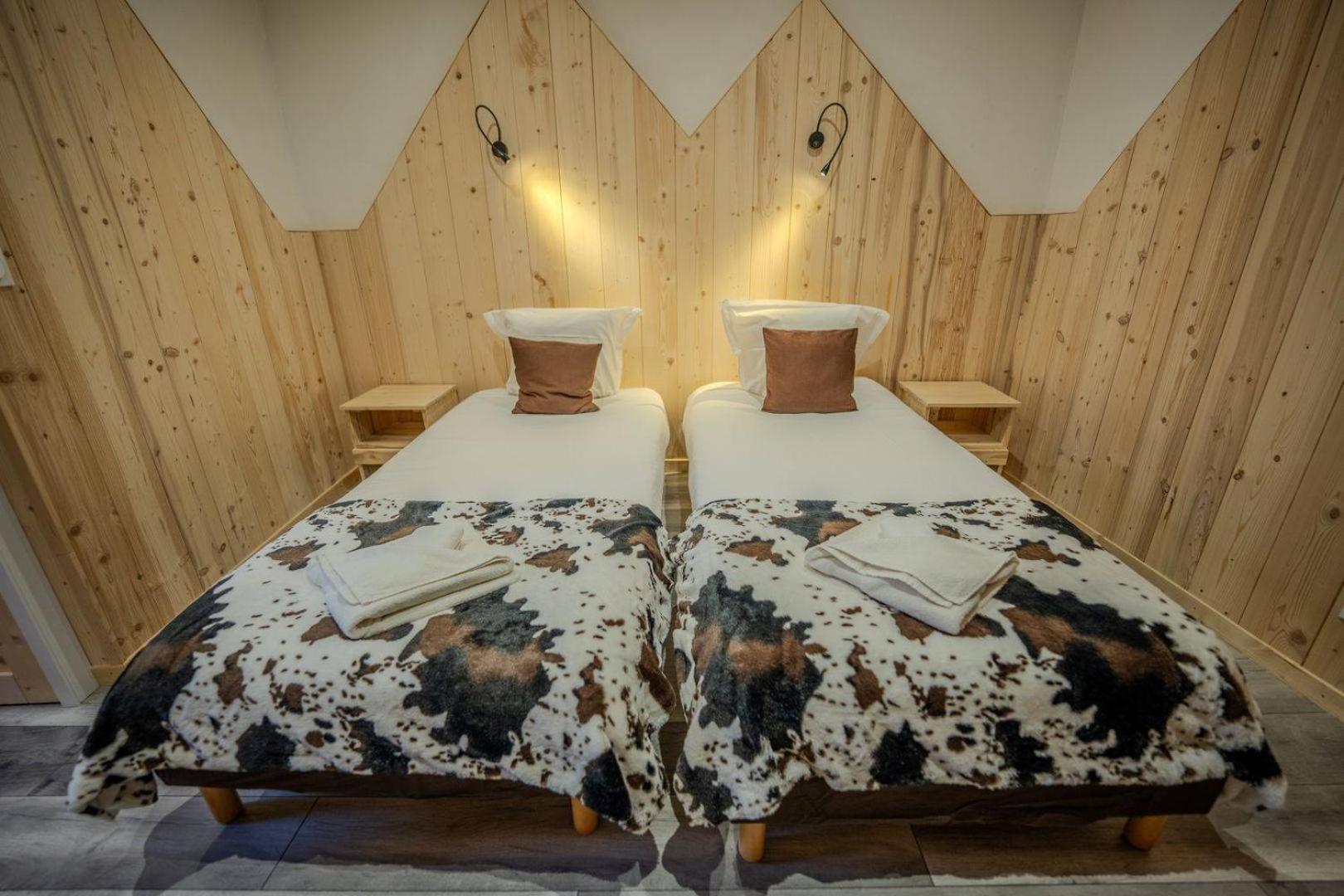 Hotel Du Centre Valloire Eksteriør billede