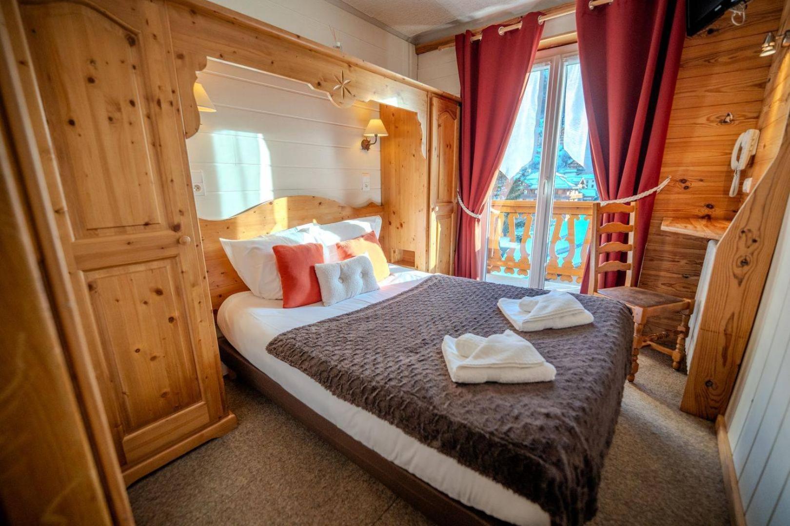Hotel Du Centre Valloire Eksteriør billede